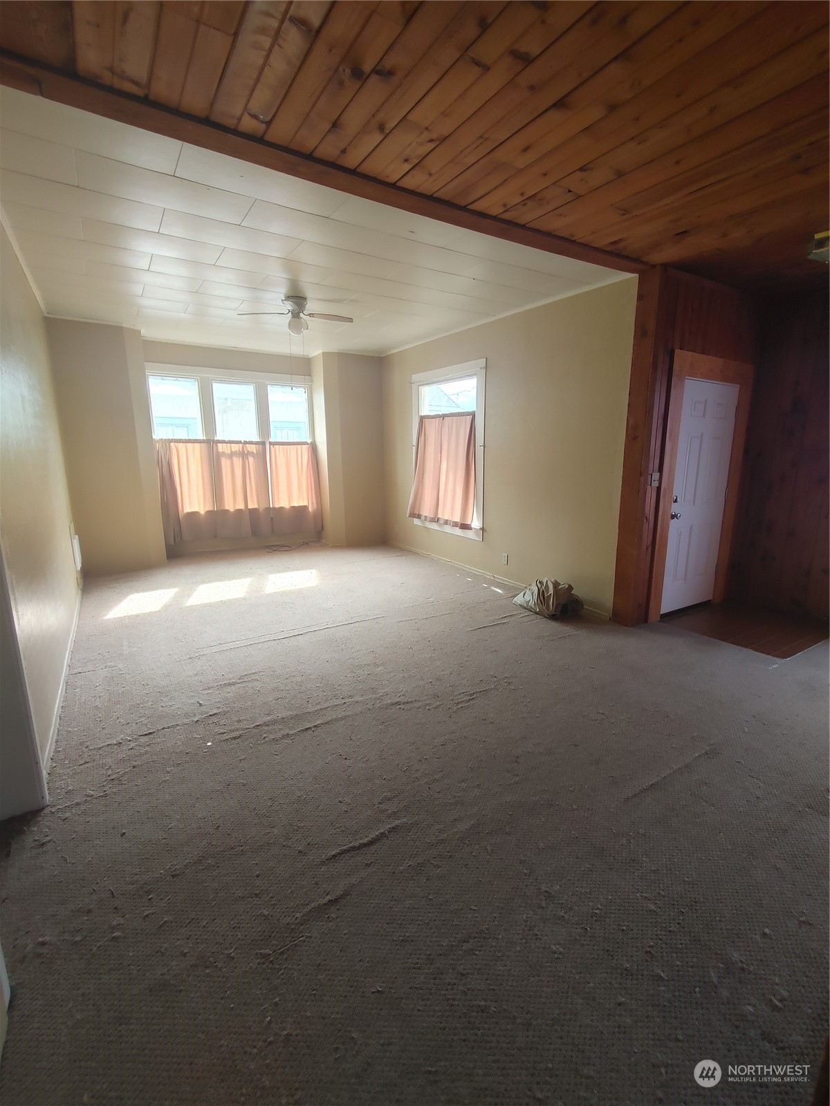 418 E Pioneer Avenue Property Photo 11
