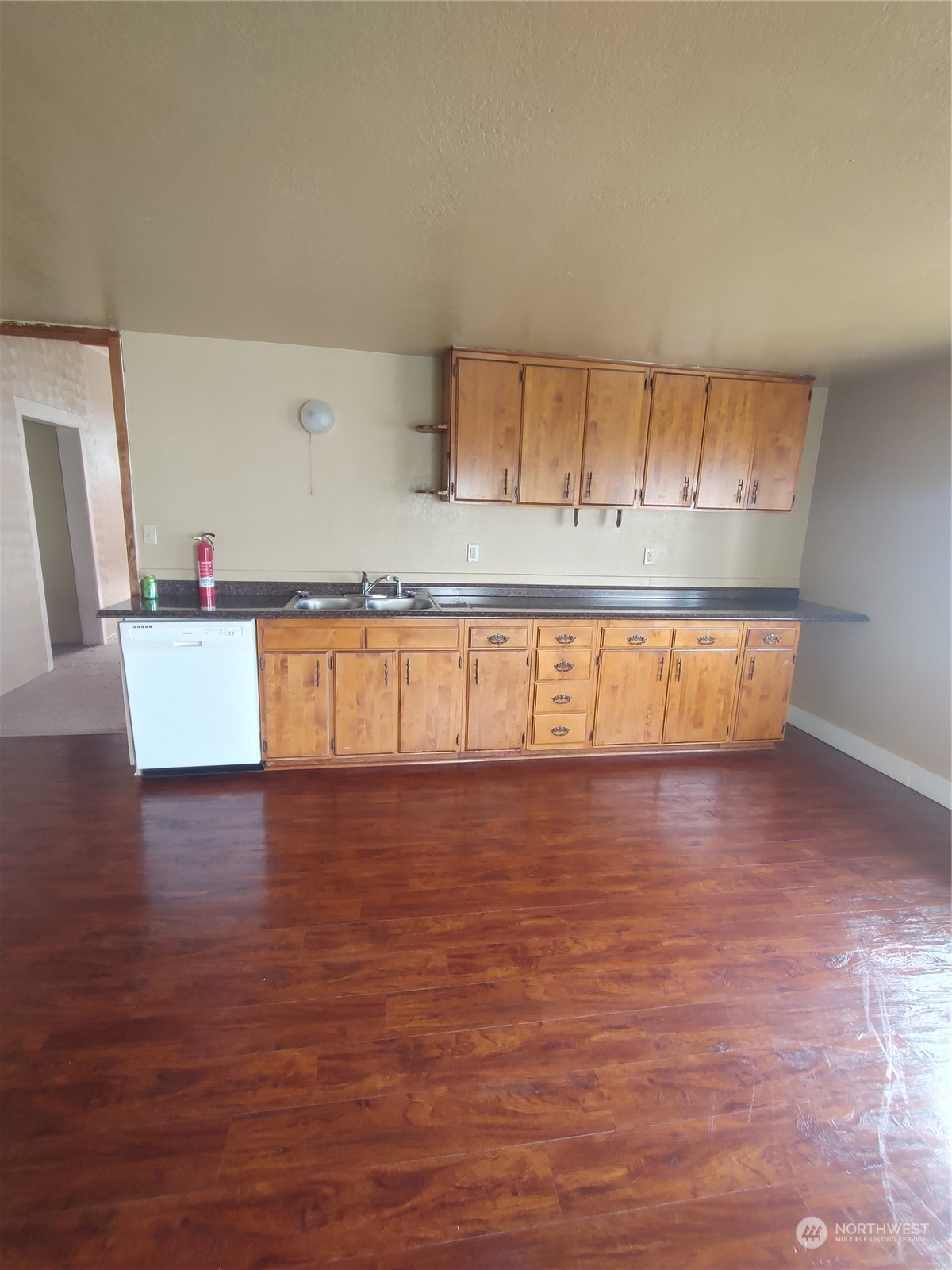 418 E Pioneer Avenue Property Photo 15