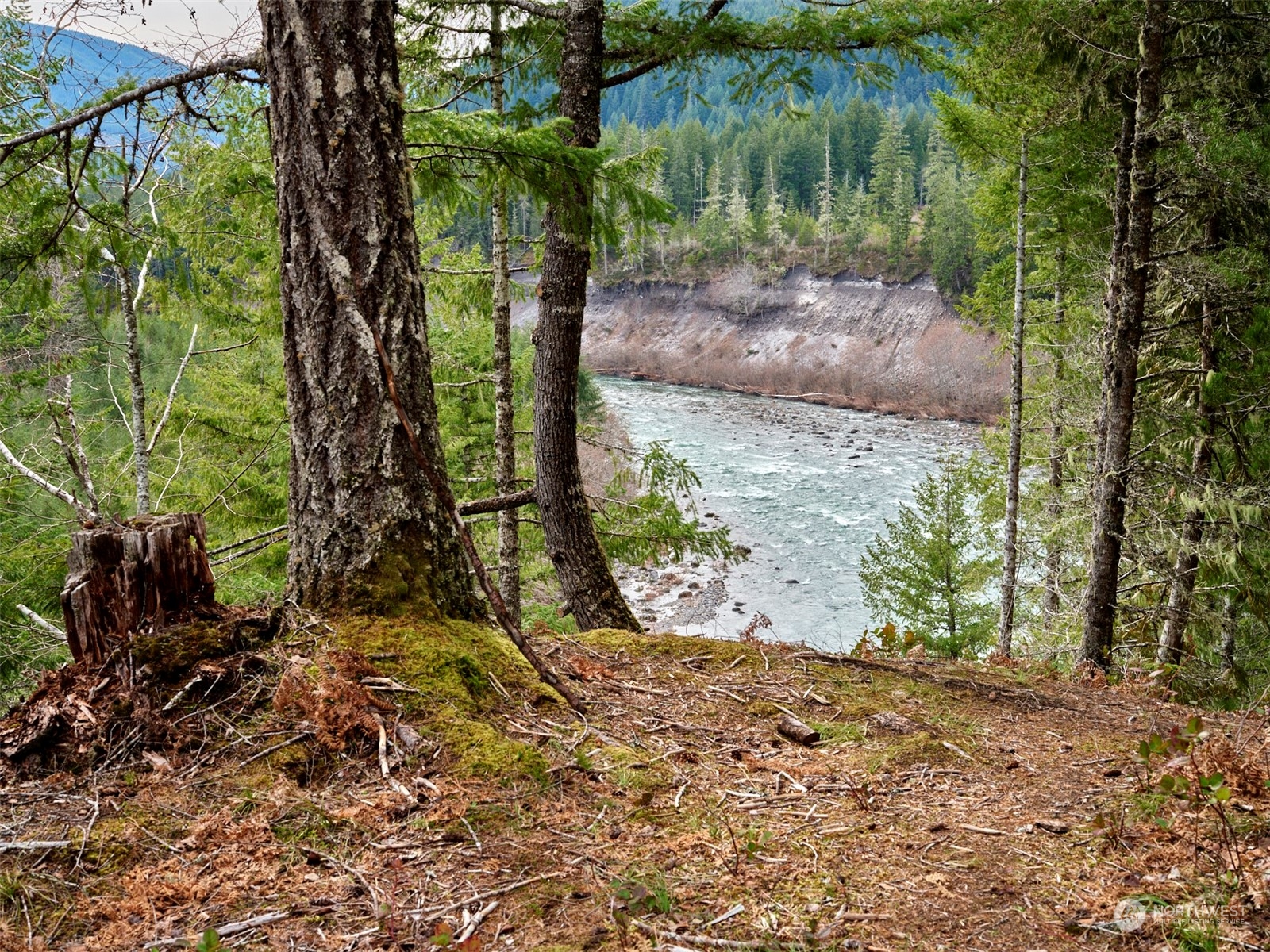 2 Lahar Lane Property Photo 2