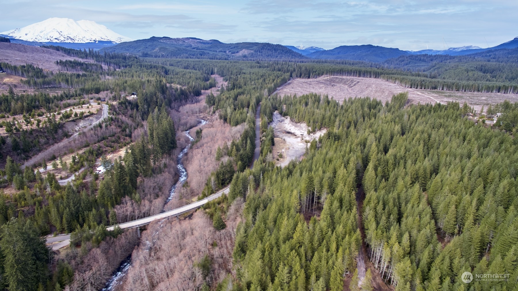 2 Lahar Lane Property Photo 6
