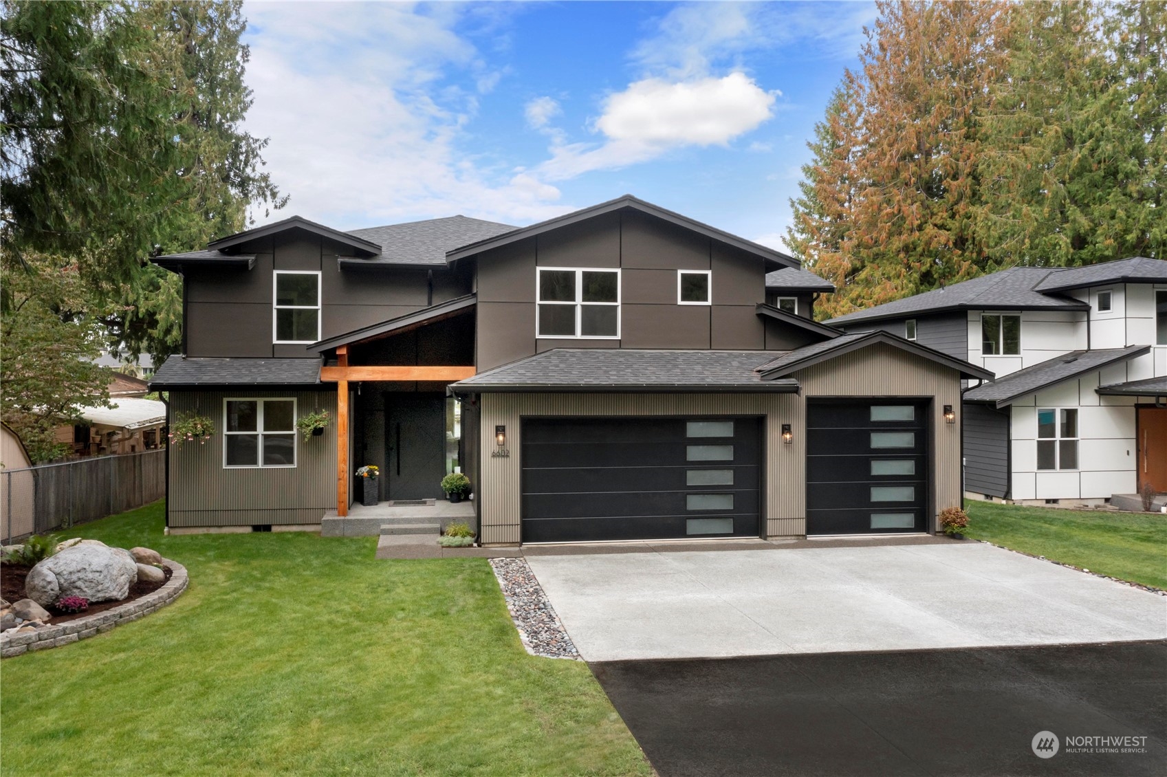 6602 Vandermark Road Property Photo