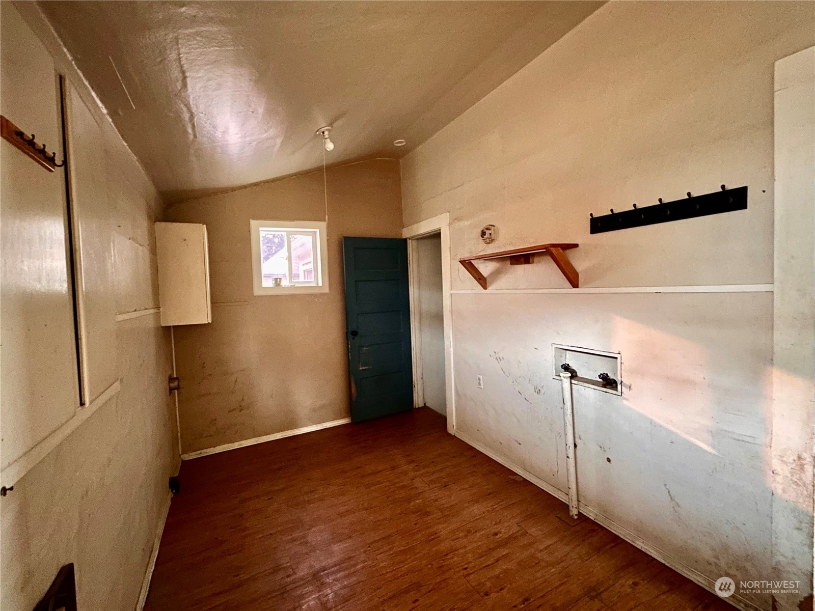 195 Se Railroad Street Property Photo 33