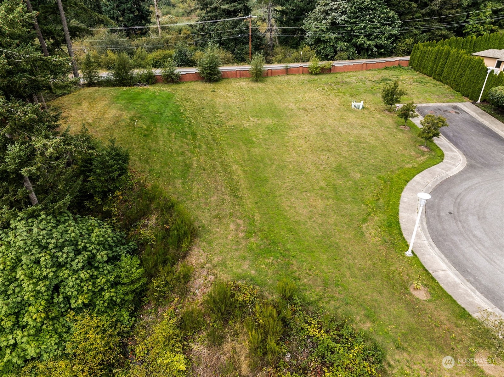 1828 176th Avenue Property Photo 4