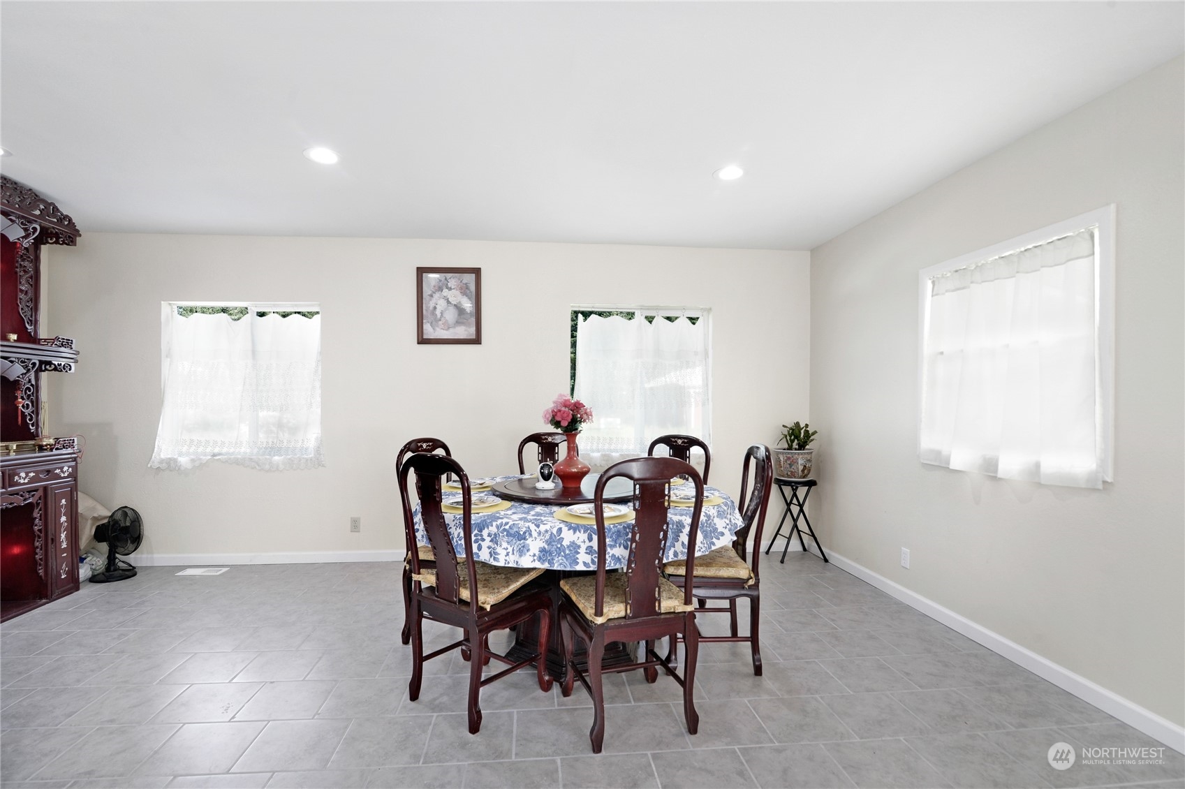412 Cloquallum Road Property Photo 19