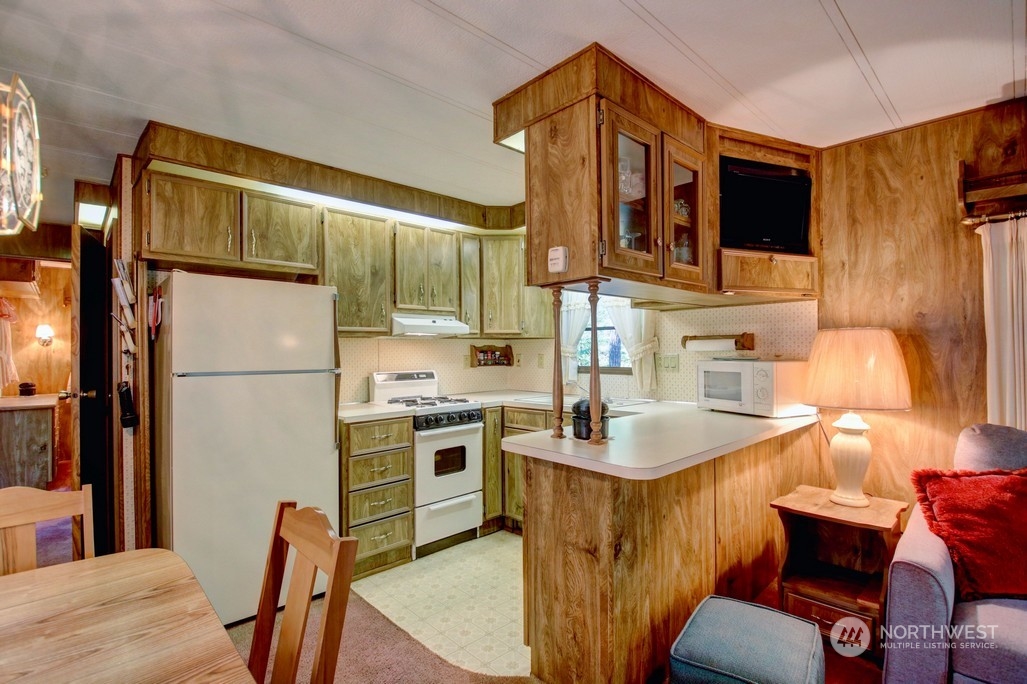 5 2 Wilderness Way Property Photo 7