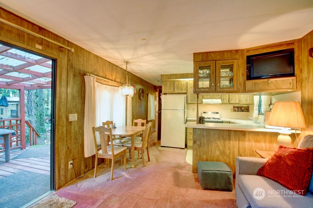 5 2 Wilderness Way Property Photo 8