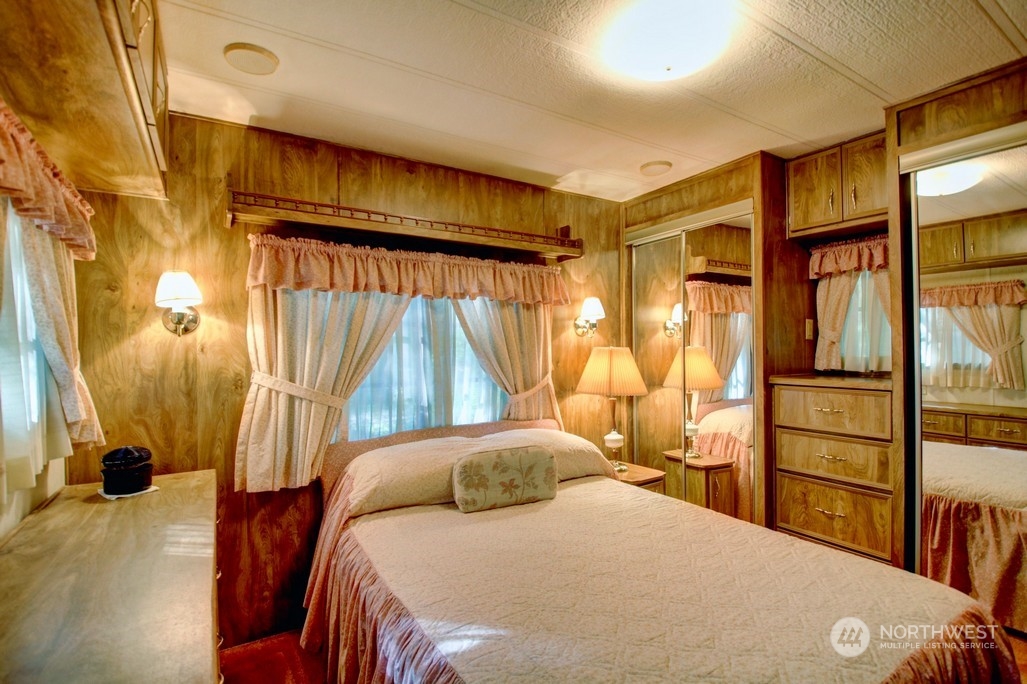 5 2 Wilderness Way Property Photo 16