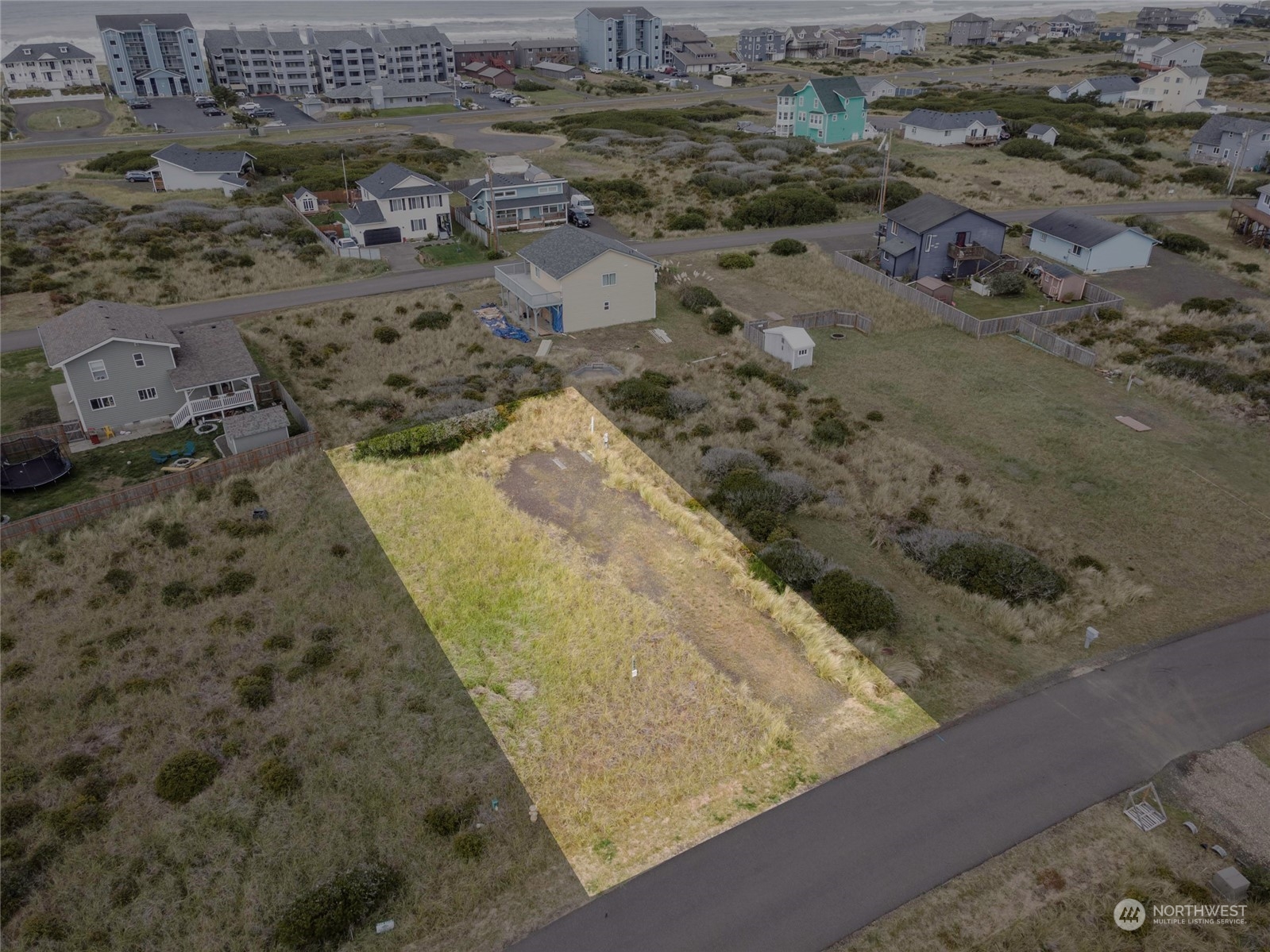 444 N Portal Loop Property Photo 8
