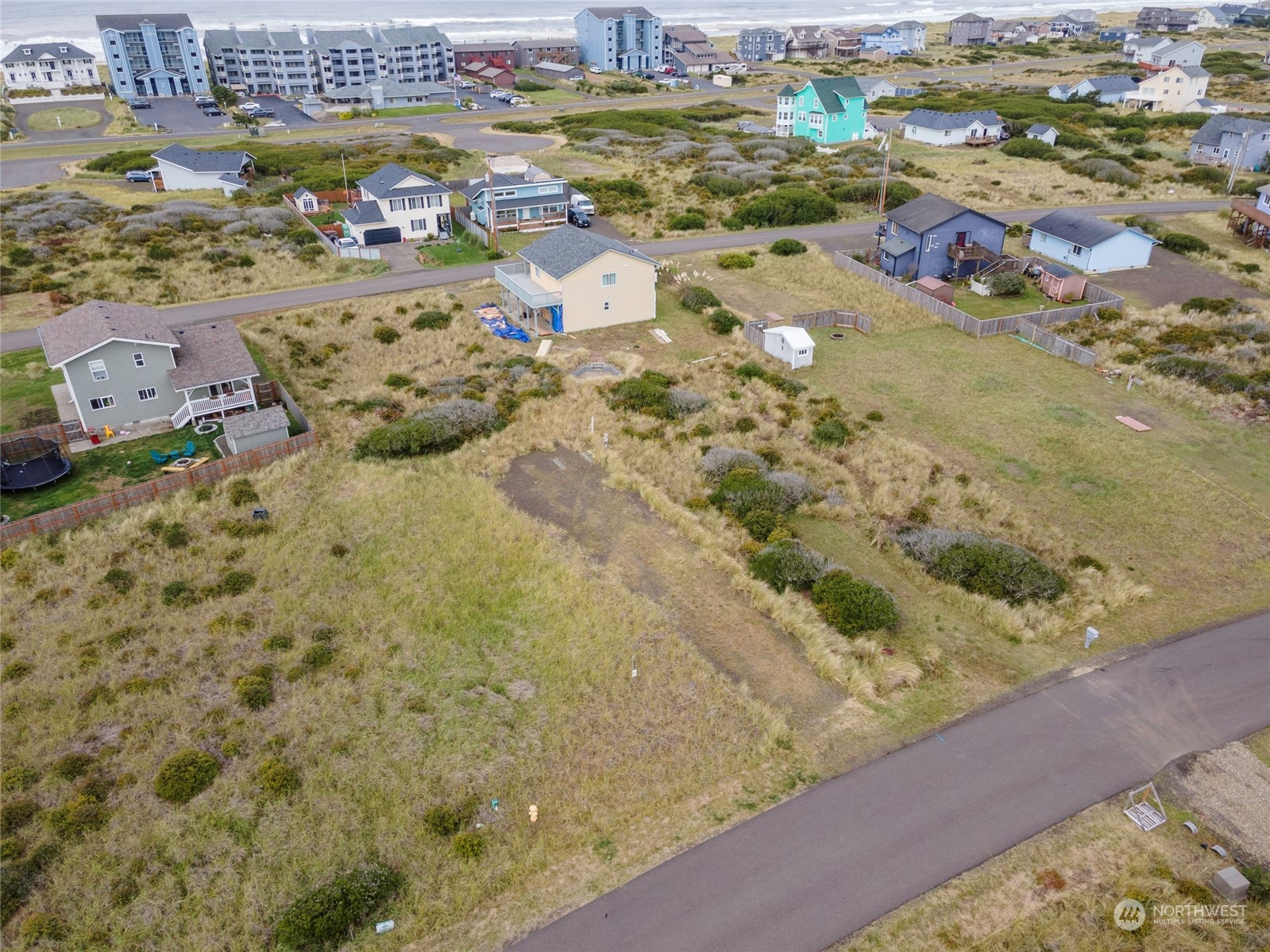 444 N Portal Loop Property Photo 9