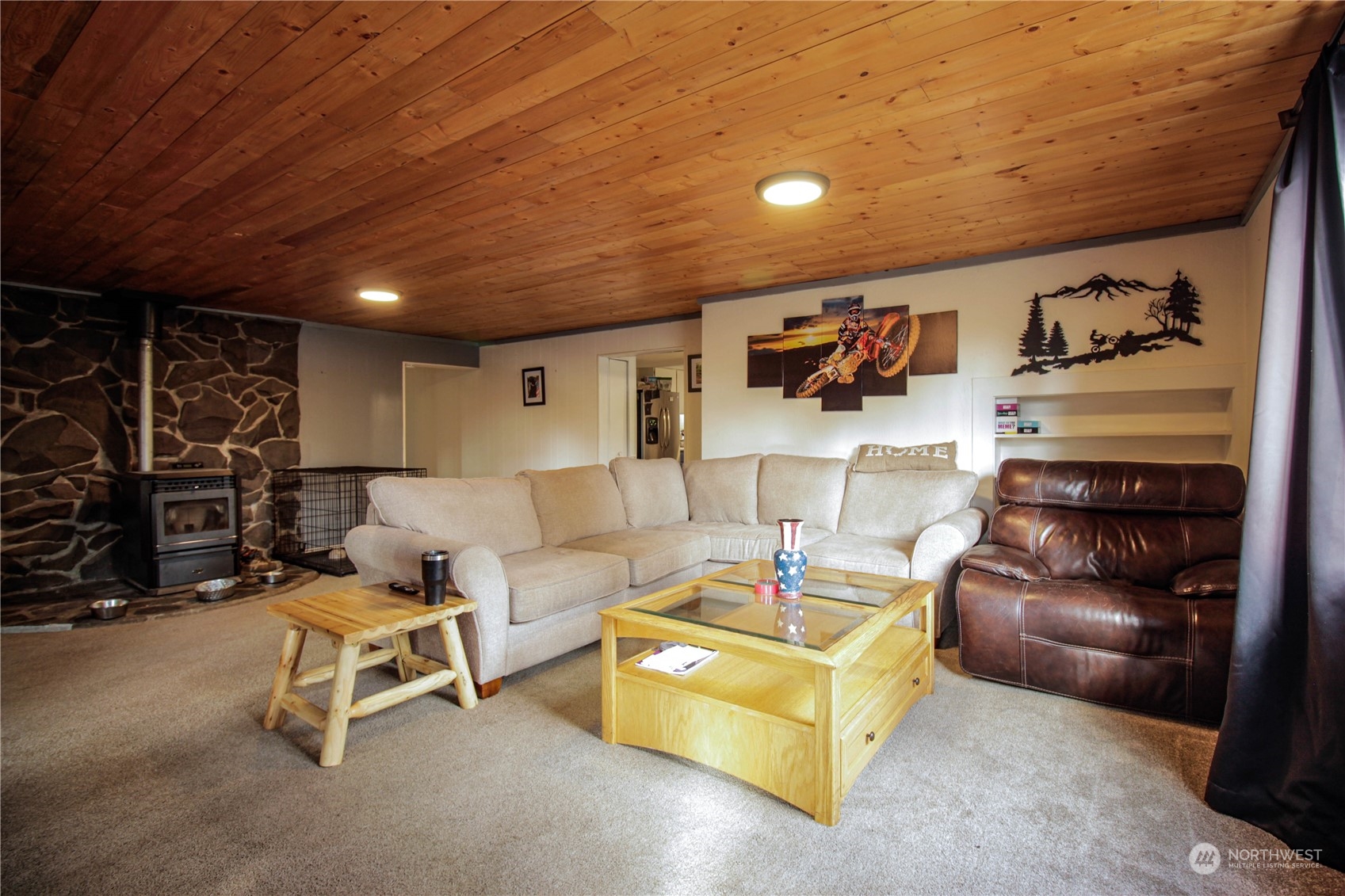 615 Leonard Road Property Photo 4
