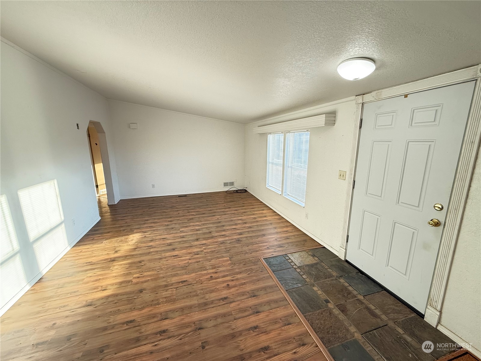 402 Poulsen Road Property Photo 4