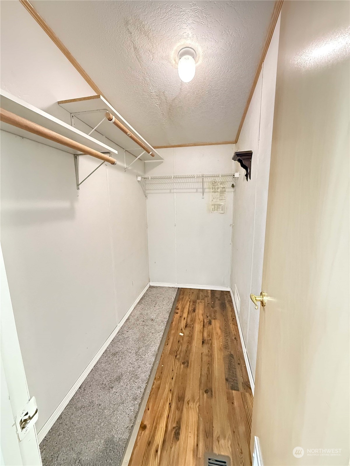 402 Poulsen Road Property Photo 12