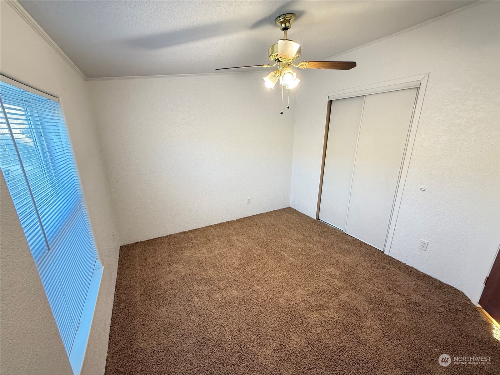 402 Poulsen Road Property Photo 14