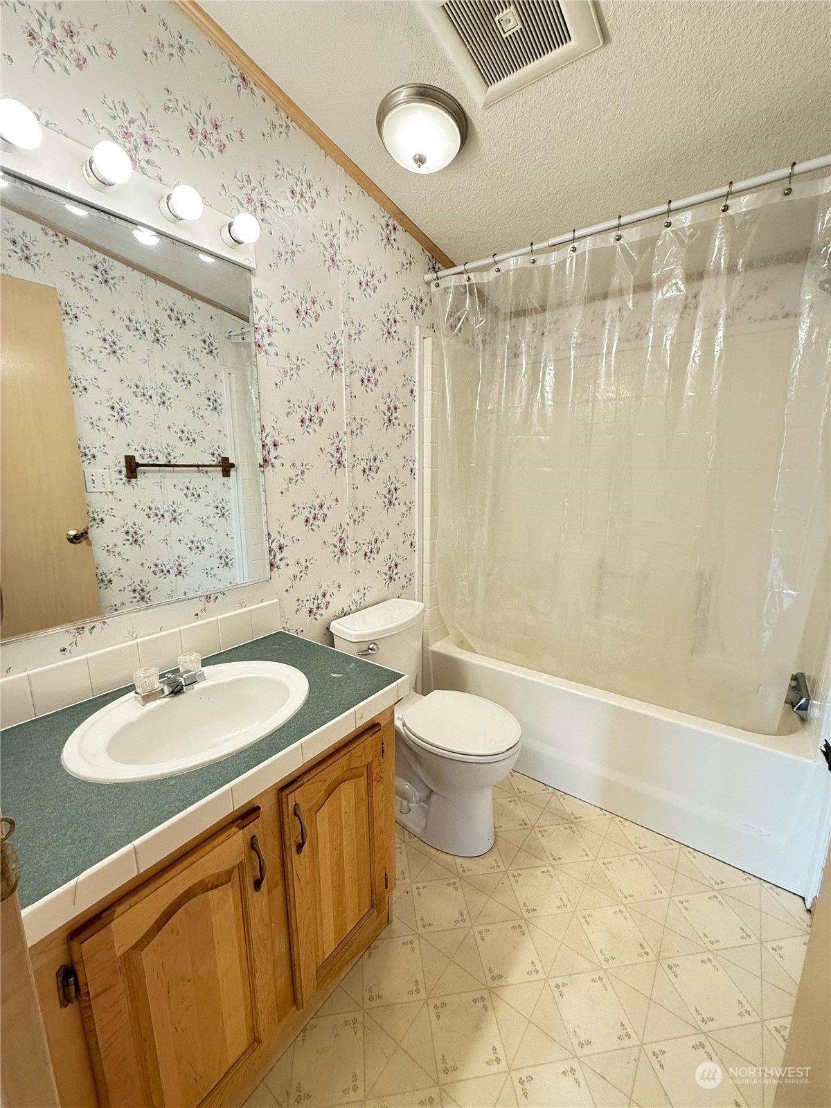 402 Poulsen Road Property Photo 15