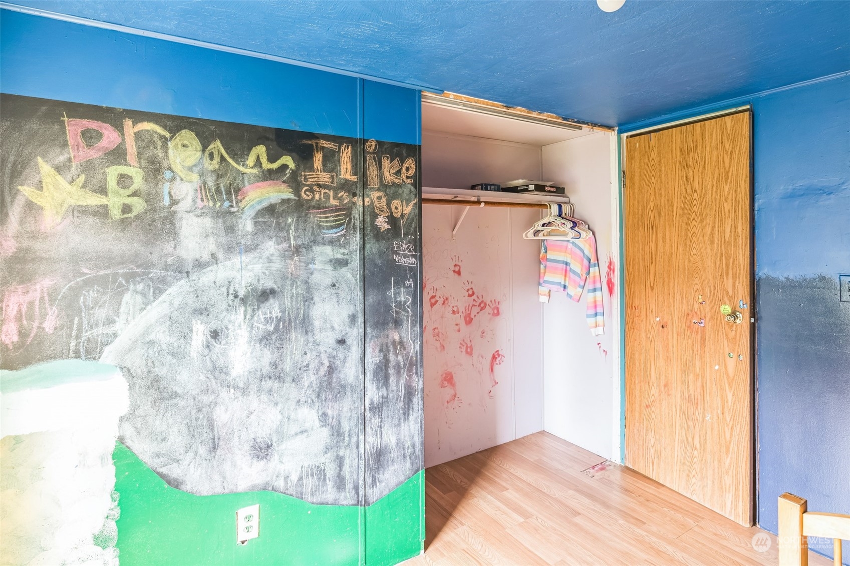 8915 226th Street Property Photo 17