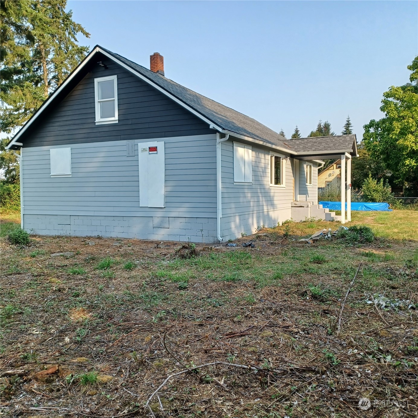 1257 S Yew Street Property Photo 5