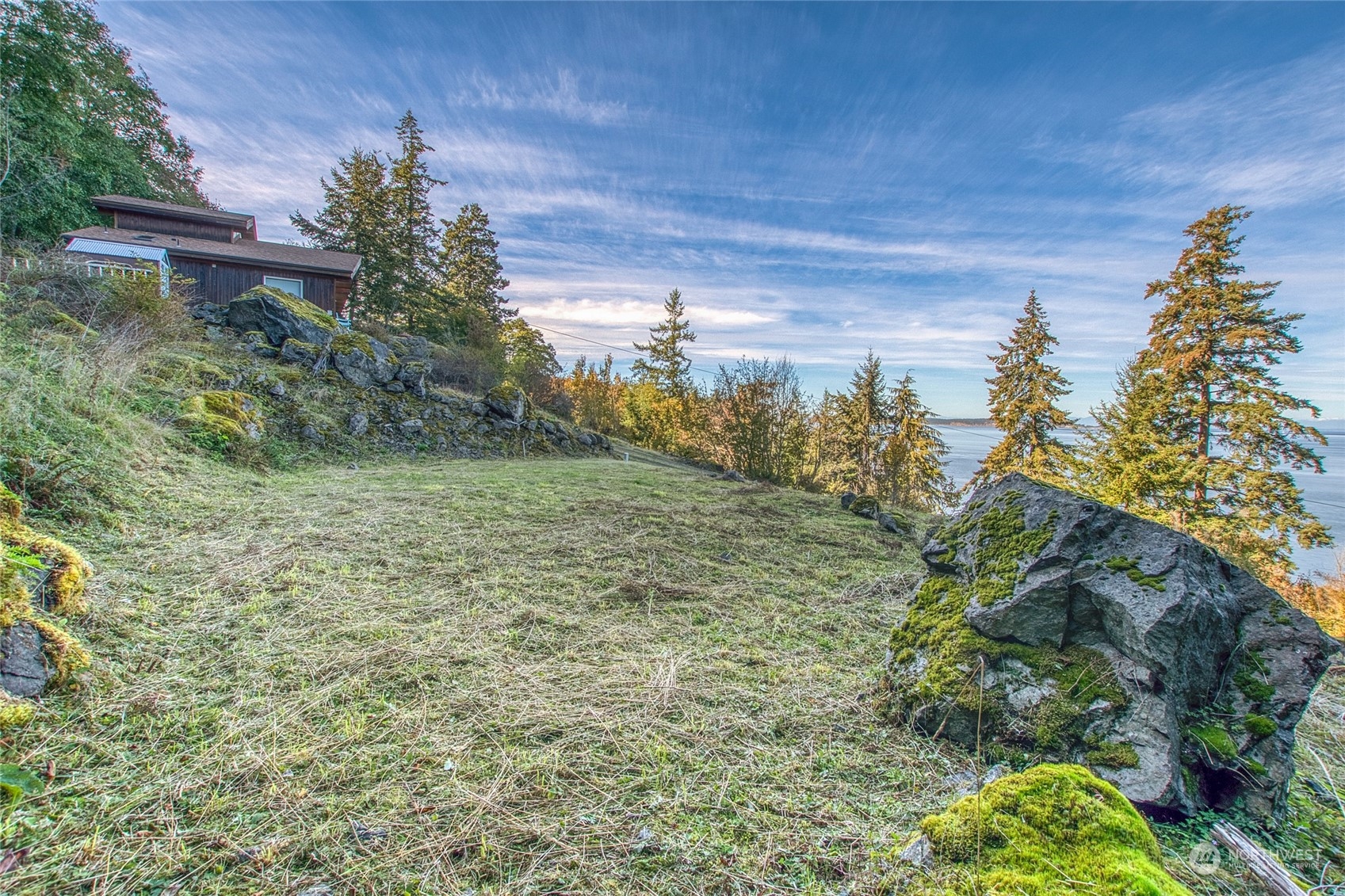 346 Raccoon Point Road Property Photo