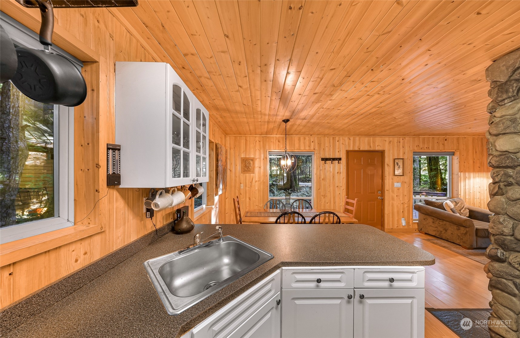 18016 Glacier Rim Drive Property Photo 12