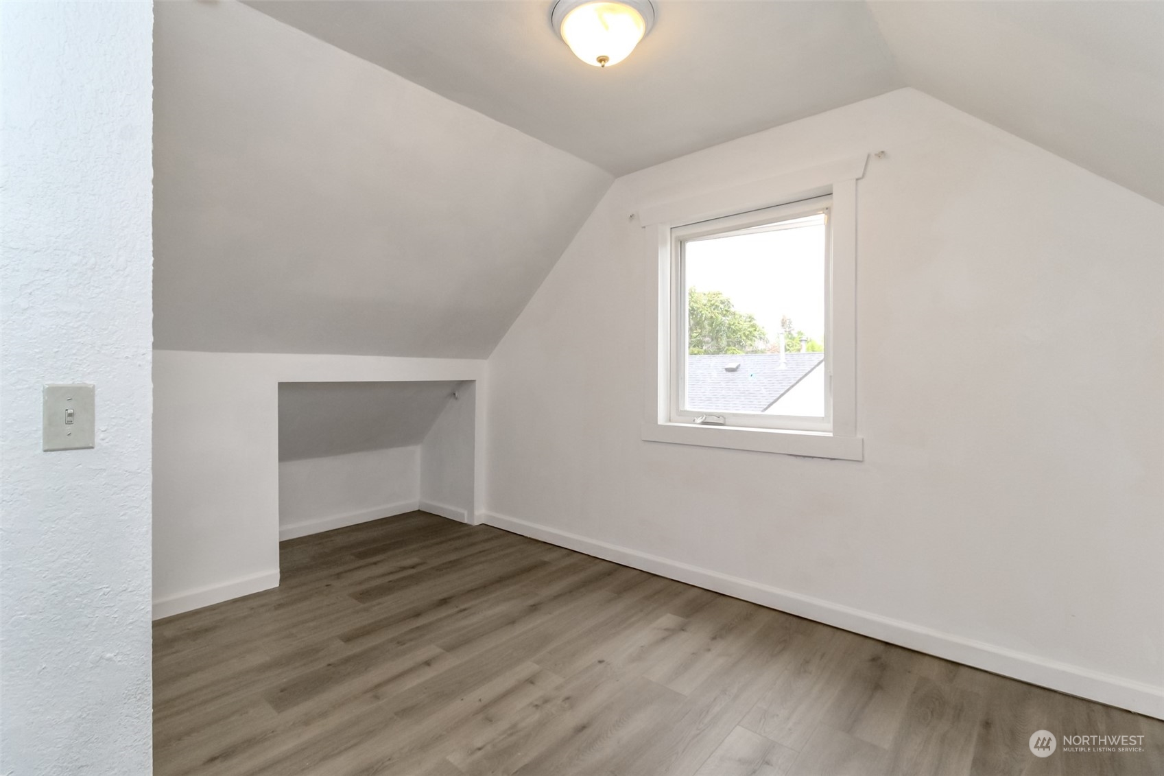 6236 S M Street Property Photo 17