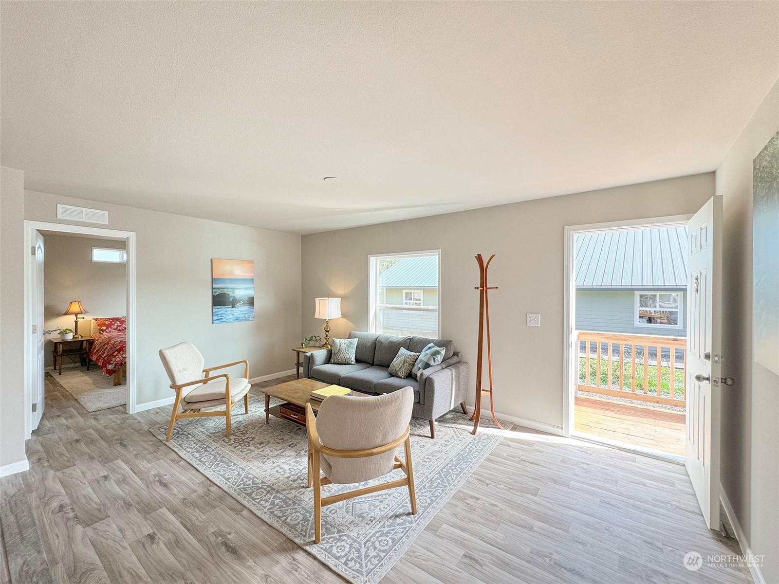 36 7th Street Property Photo 4