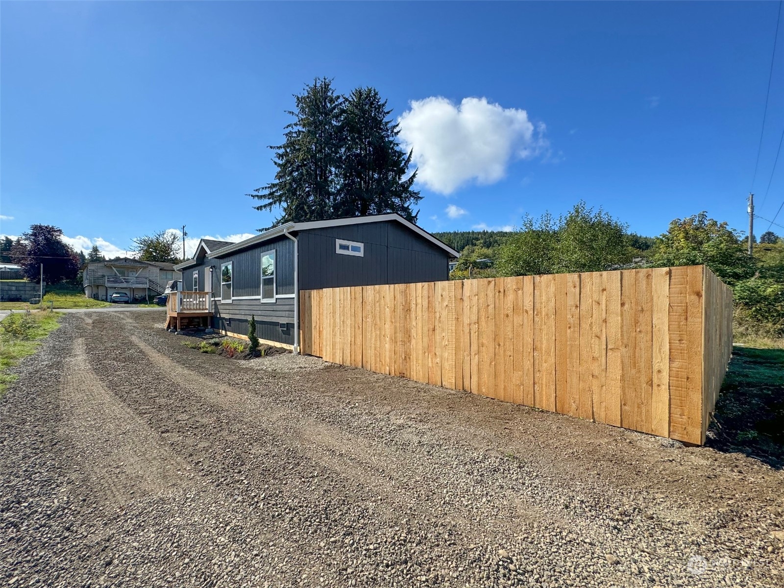 36 7th Street Property Photo 27