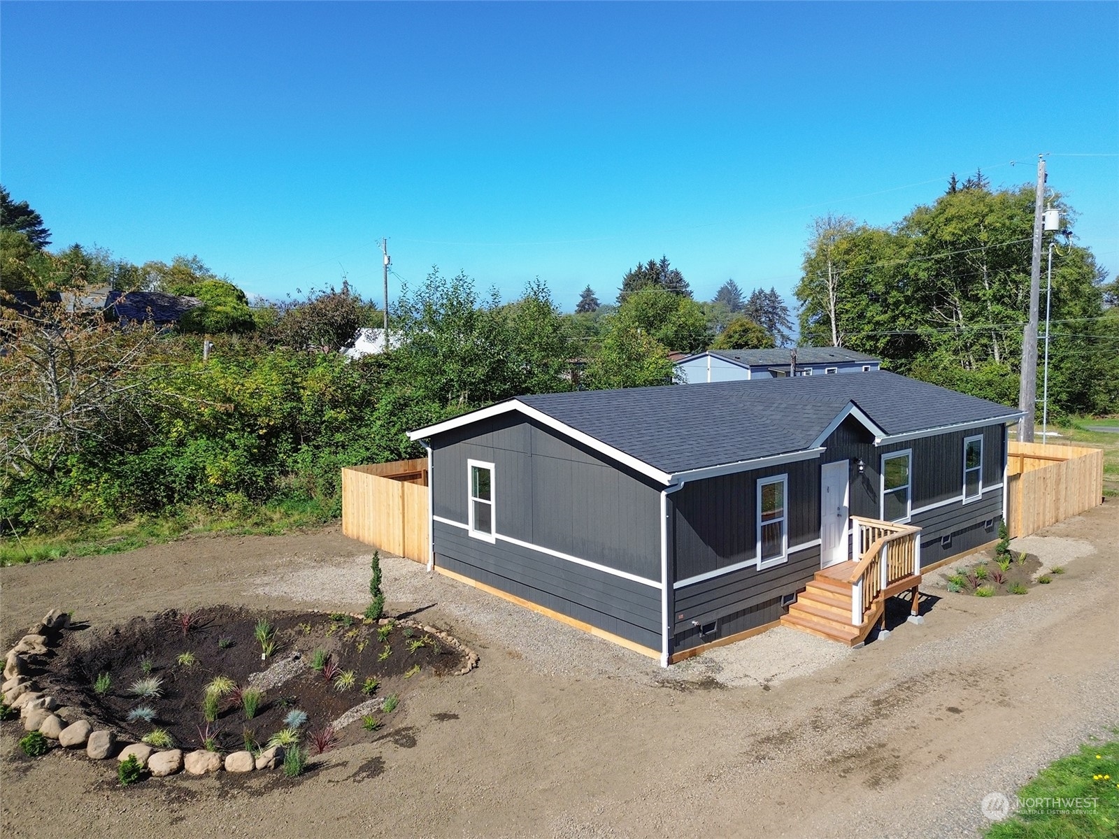 36 7th Street Property Photo 28