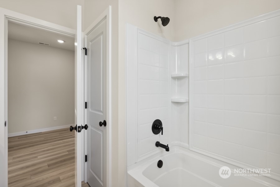 3852 Mccormick Village Drive 7 Property Photo 19
