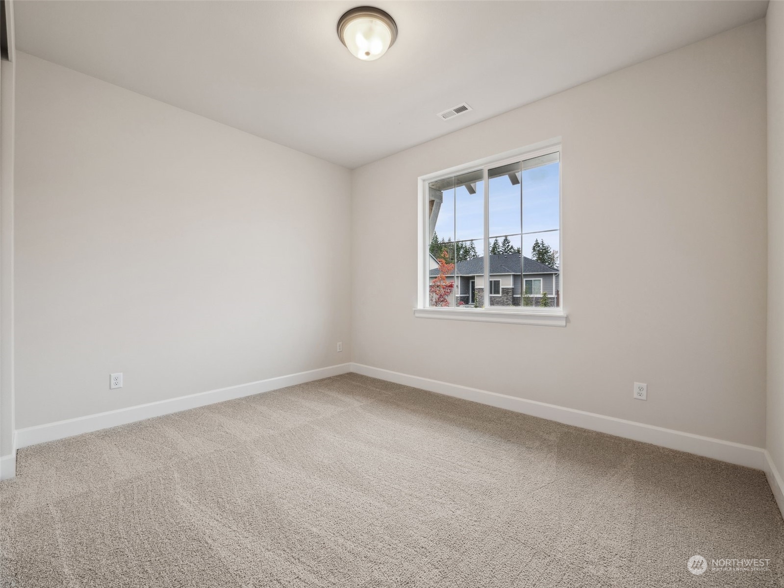 15323 205th Avenue 241 Property Photo 3