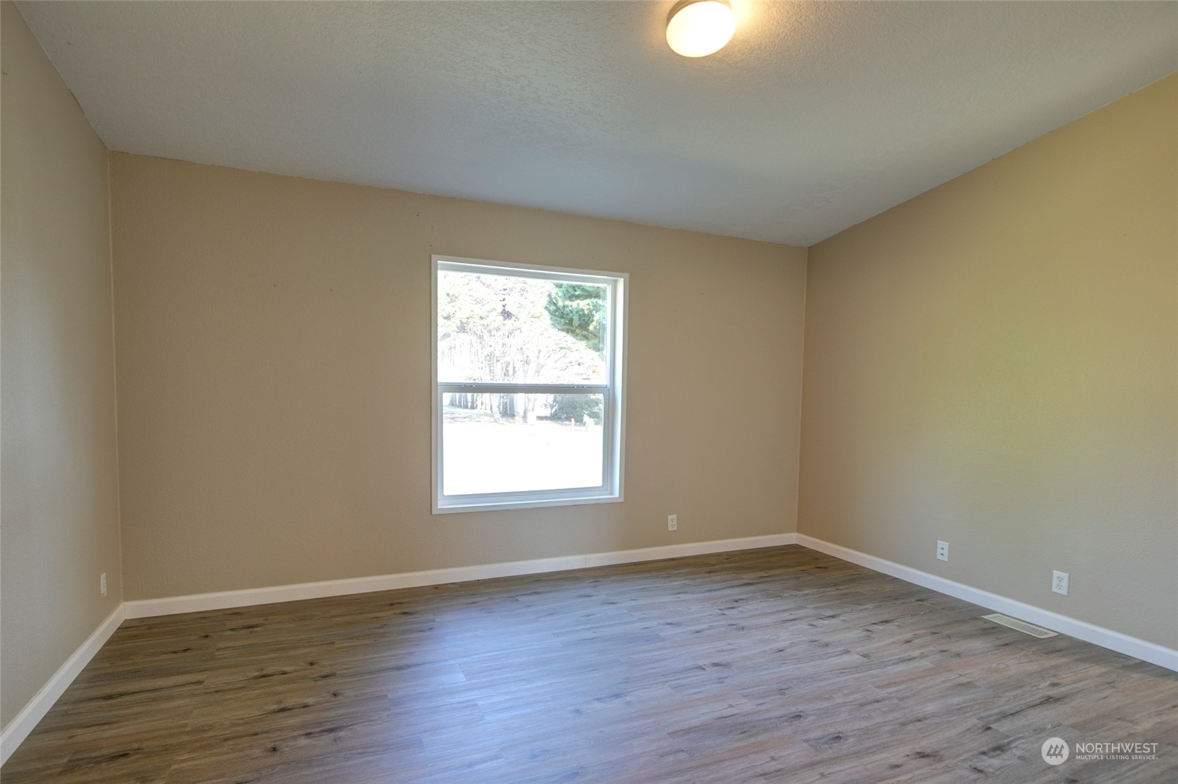 384 N Razor Clam Drive Property Photo 15