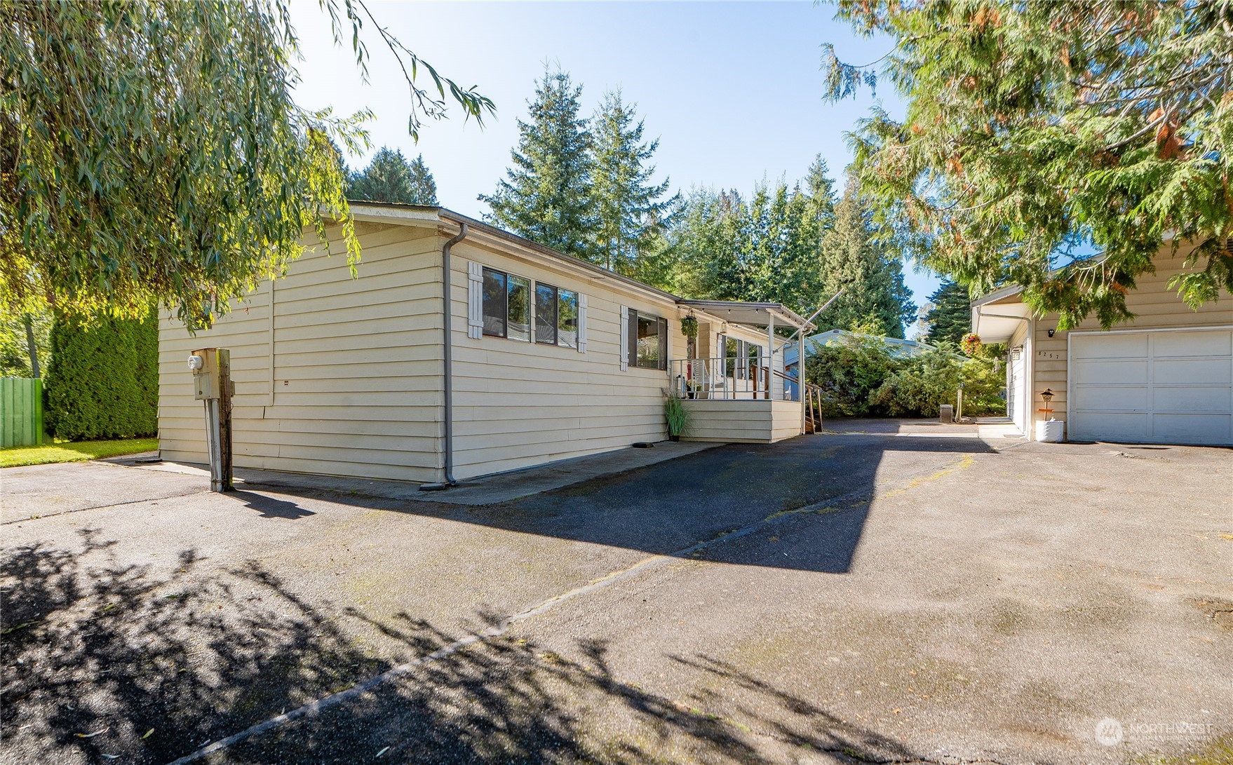 8257 Skeena Way Property Photo