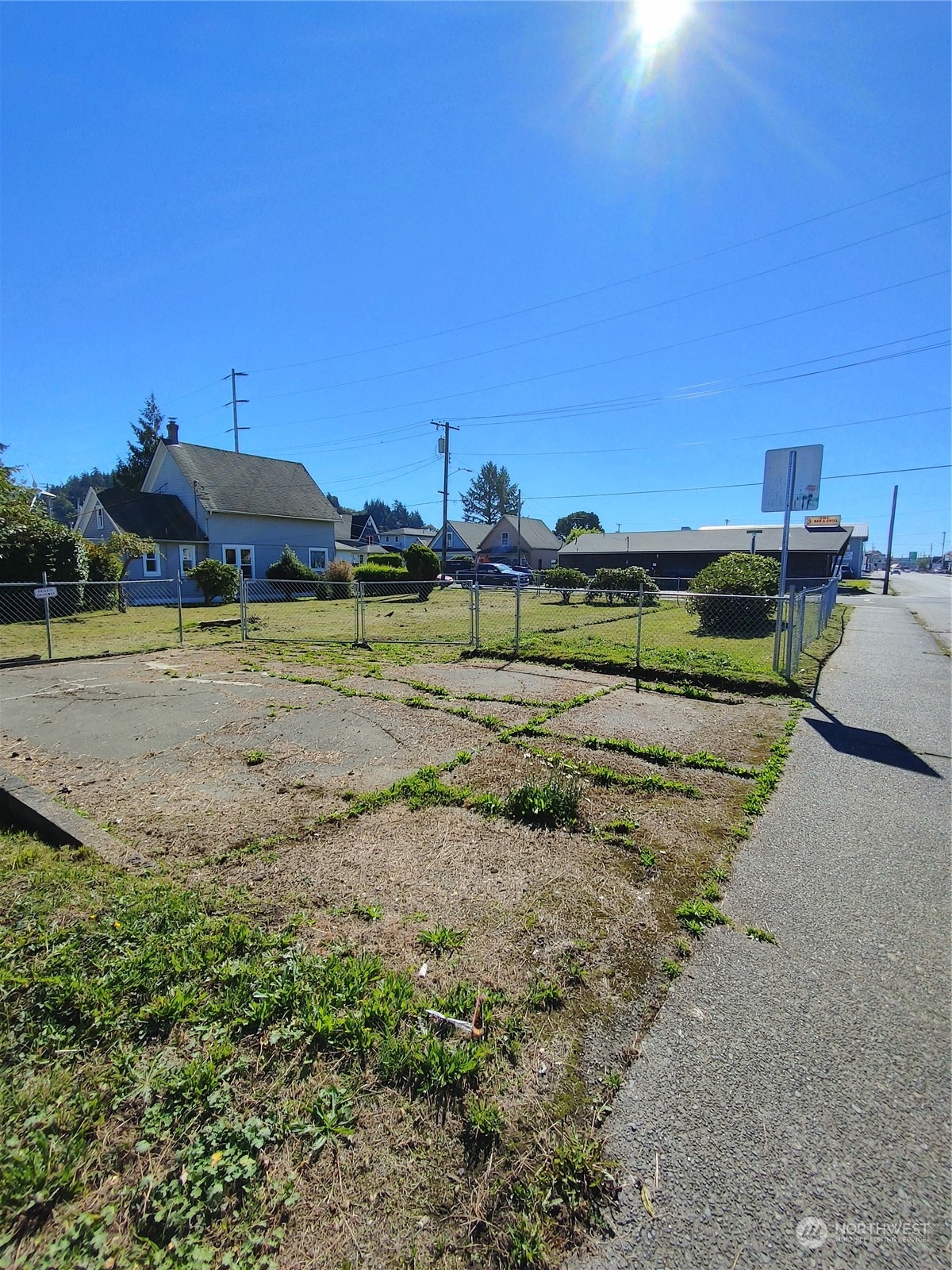 400 Lincoln/ Chenault Street Property Photo 8