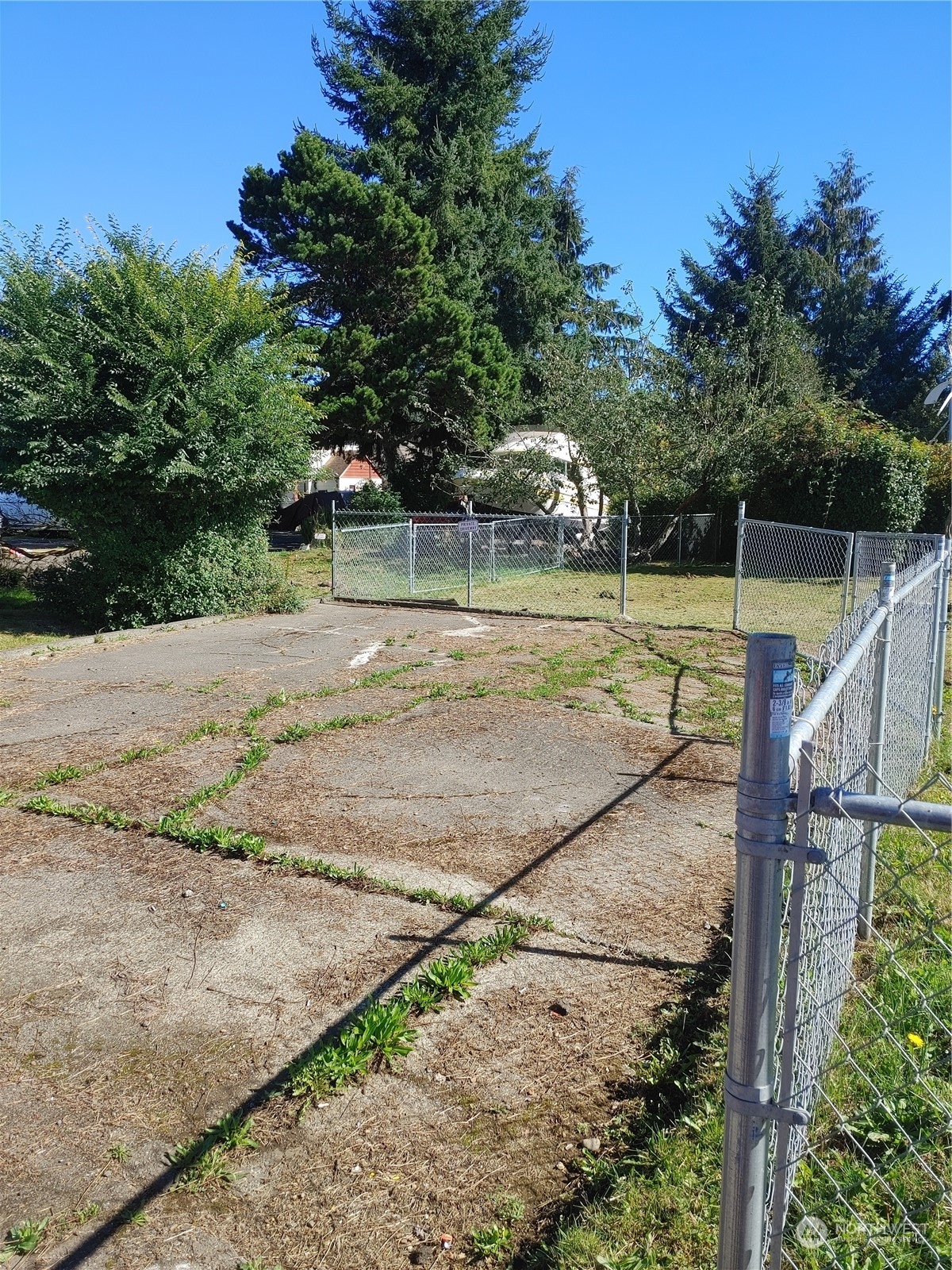 400 Lincoln/ Chenault Street Property Photo 10