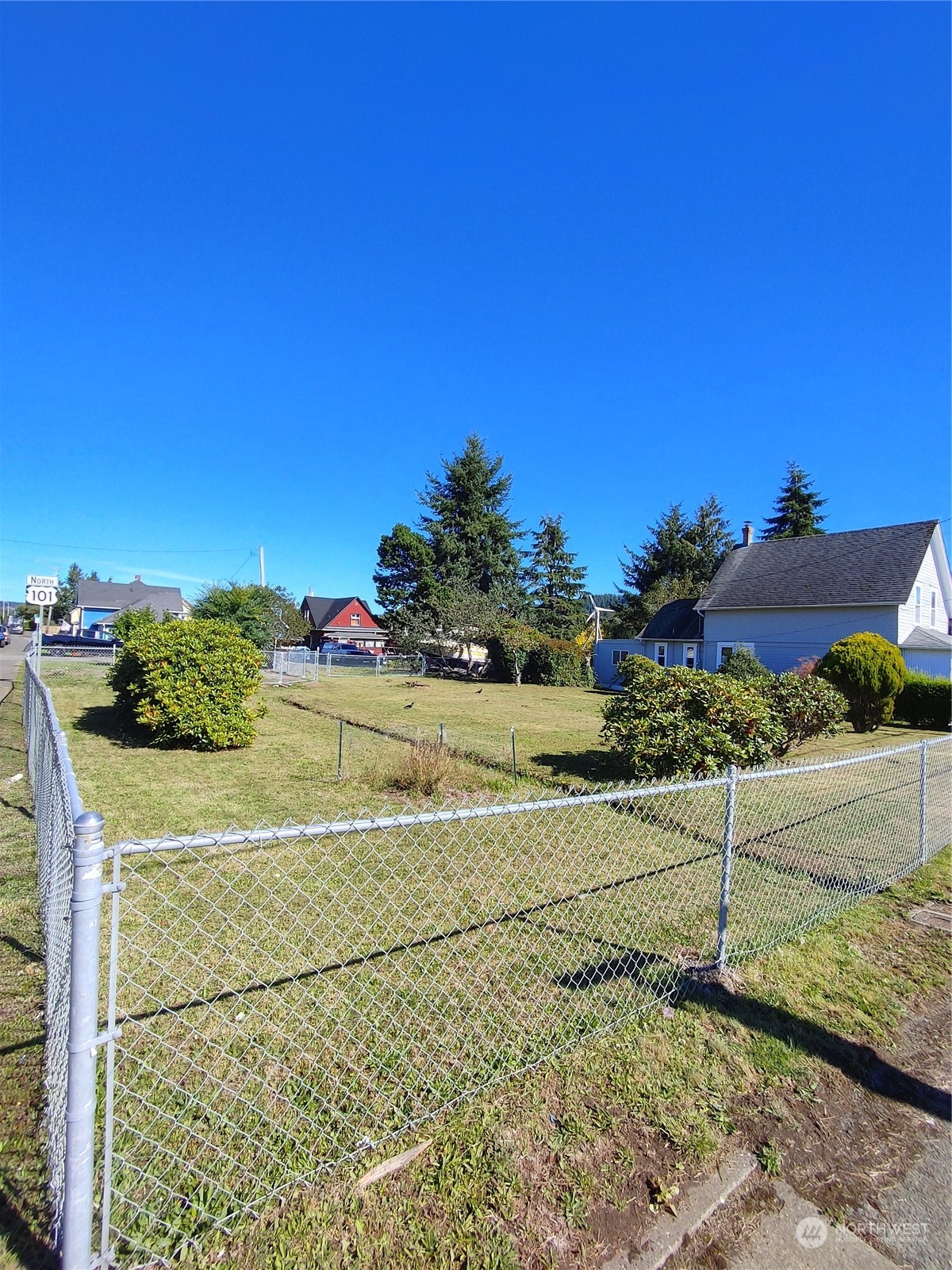 400 Lincoln/ Chenault Street Property Photo 12