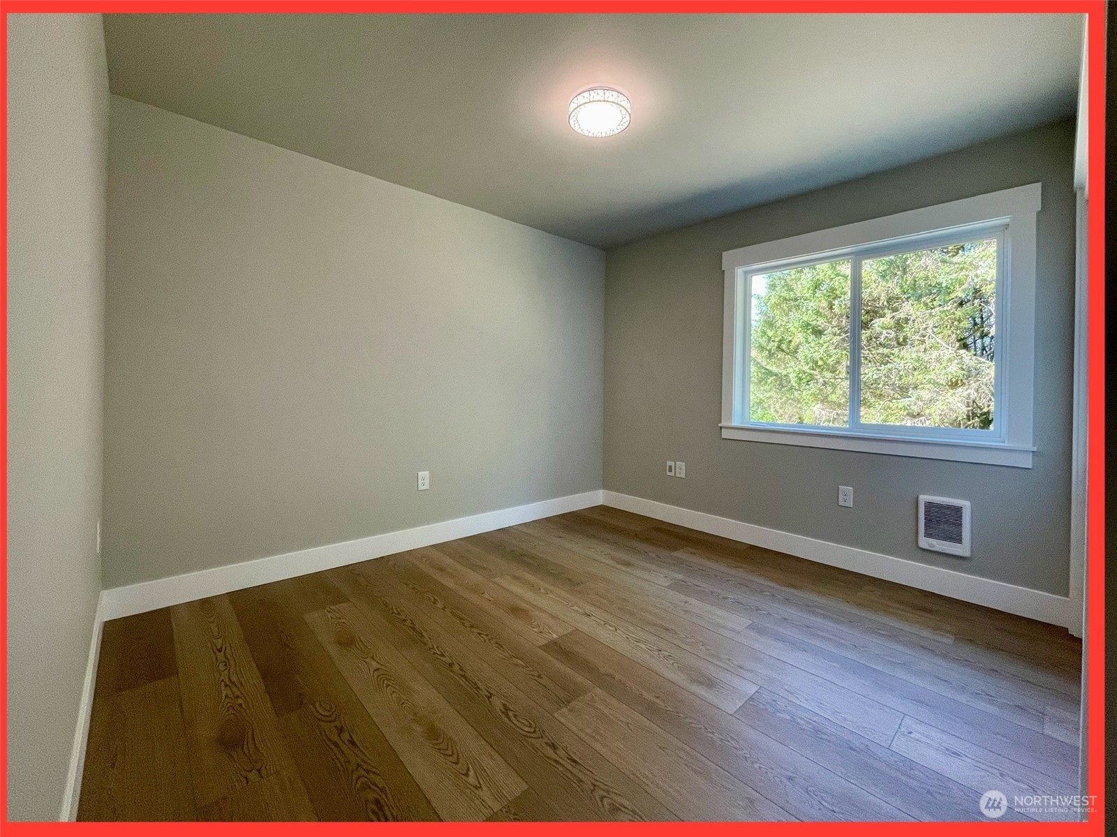 891 Minard Avenue Property Photo 26