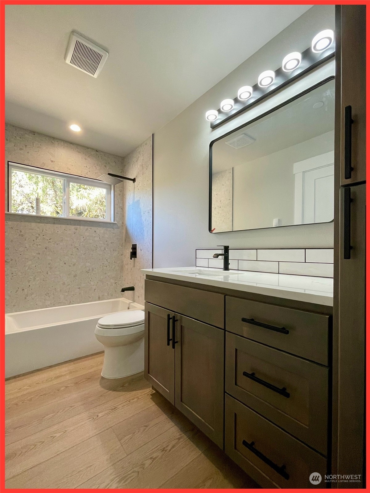 891 Minard Avenue Property Photo 27