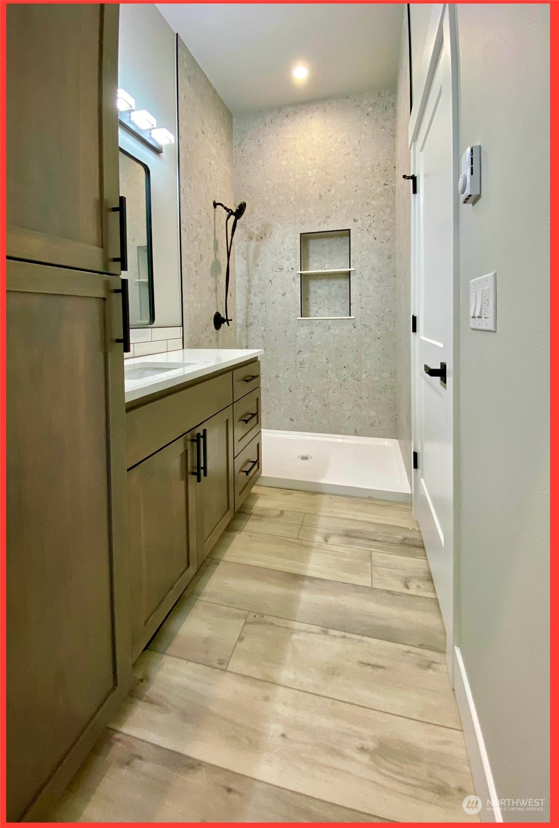 891 Minard Avenue Property Photo 33