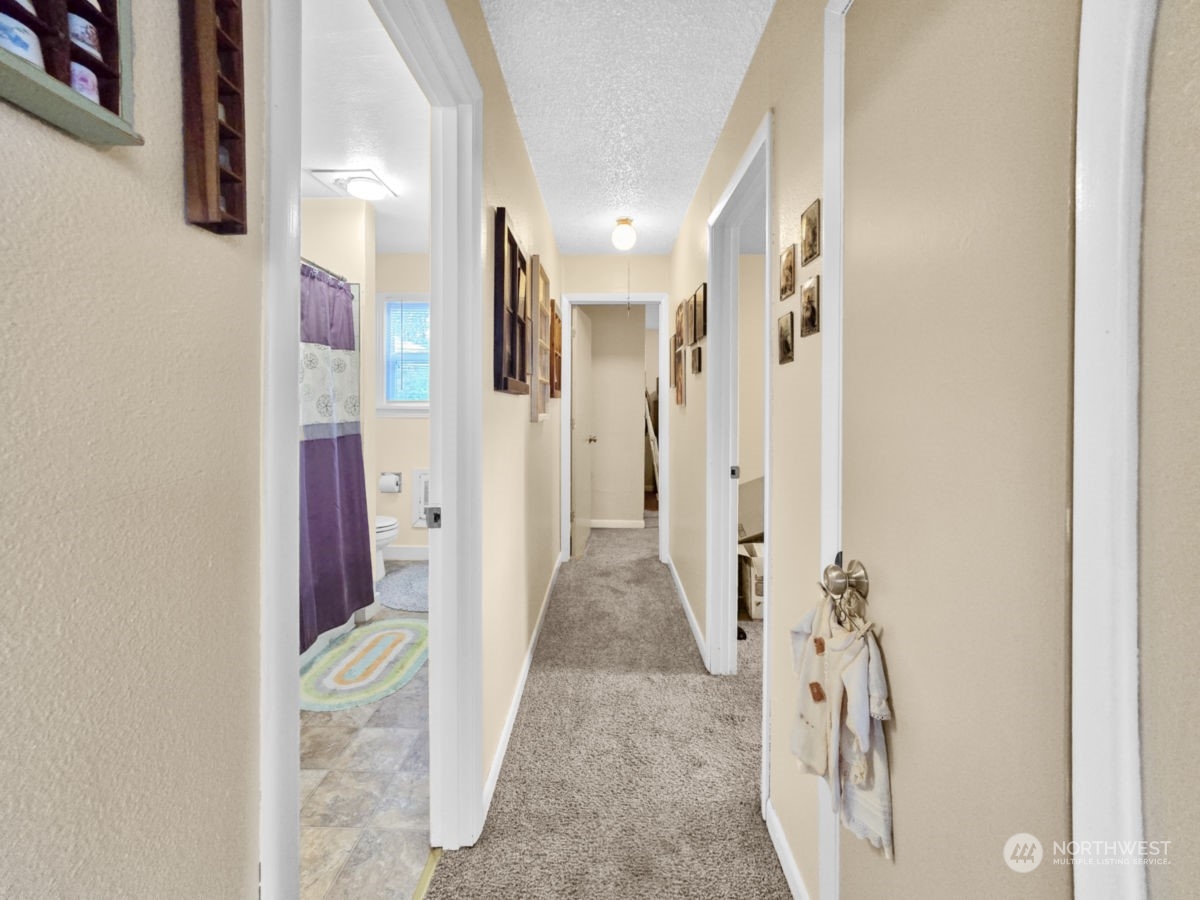837 Nw Duffy Street Property Photo 11