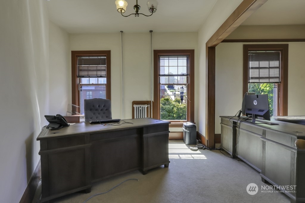 401 Broadway Property Photo 19