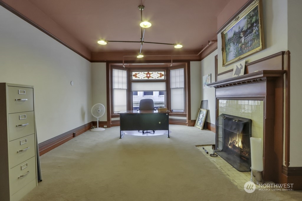 401 Broadway Property Photo 20