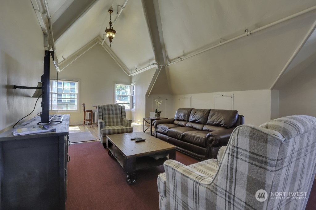 401 Broadway Property Photo 27
