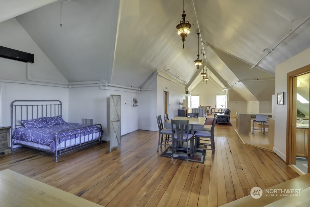 401 Broadway Property Photo 35