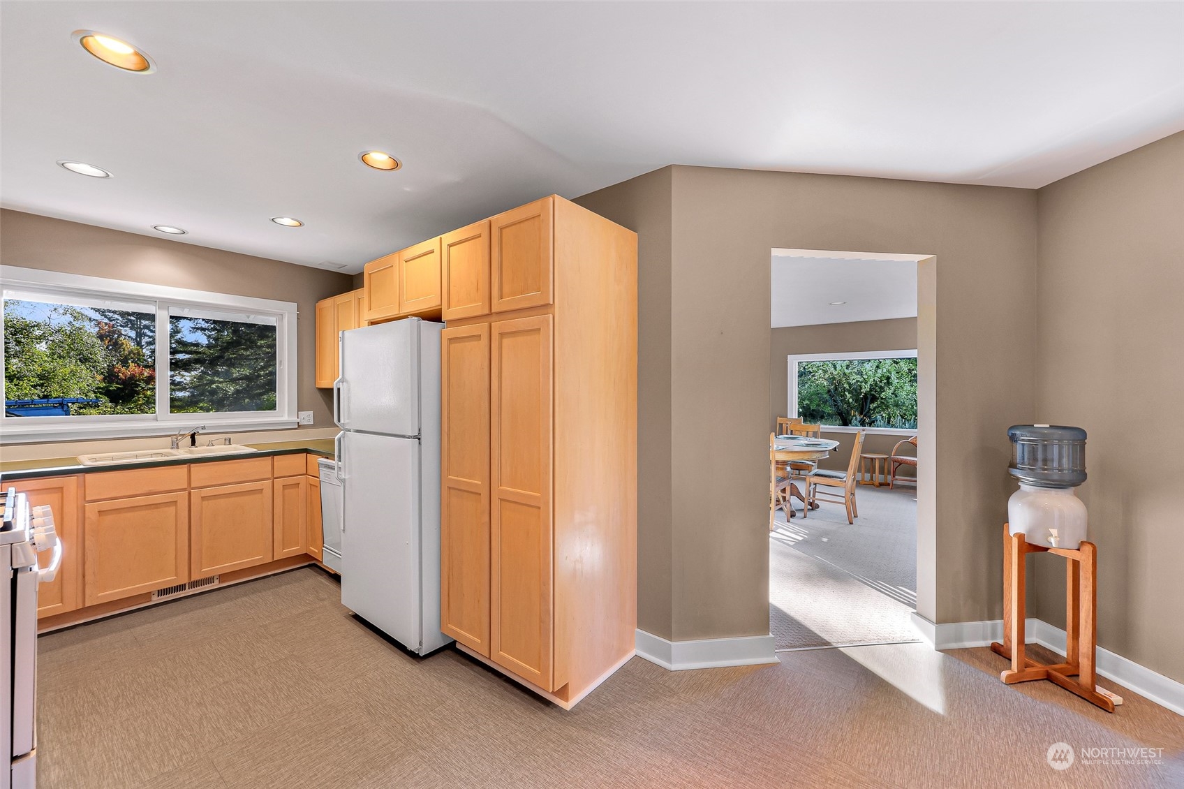 2333 Tuttle Lane Property Photo 15