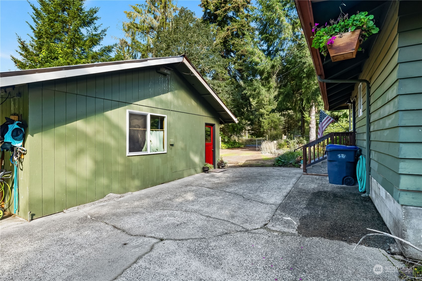 64 Preston Road Property Photo 4
