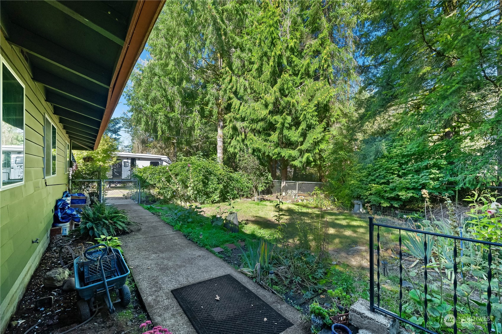 64 Preston Road Property Photo 25