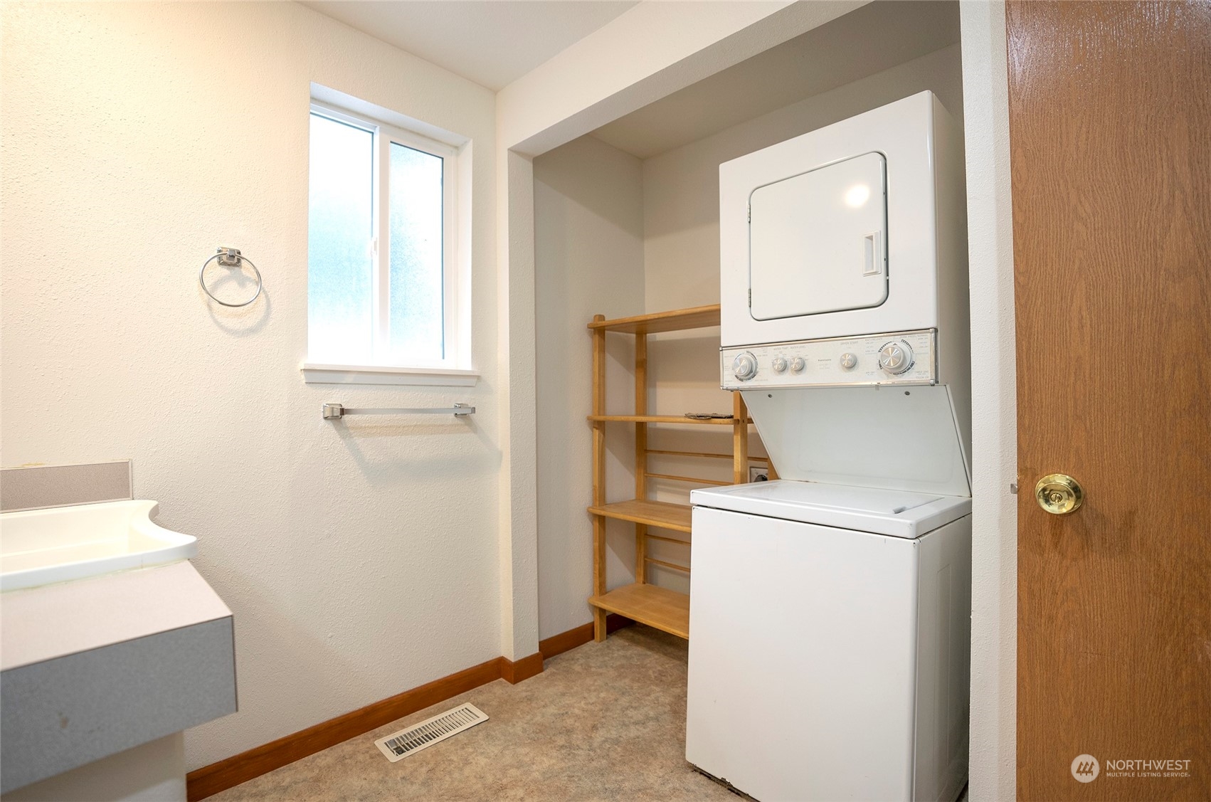 8908 Key Peninsula Highway Property Photo 17