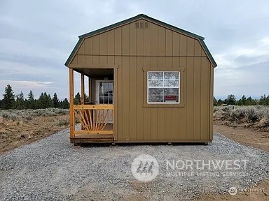 208 Falcon Ridge Property Photo 3