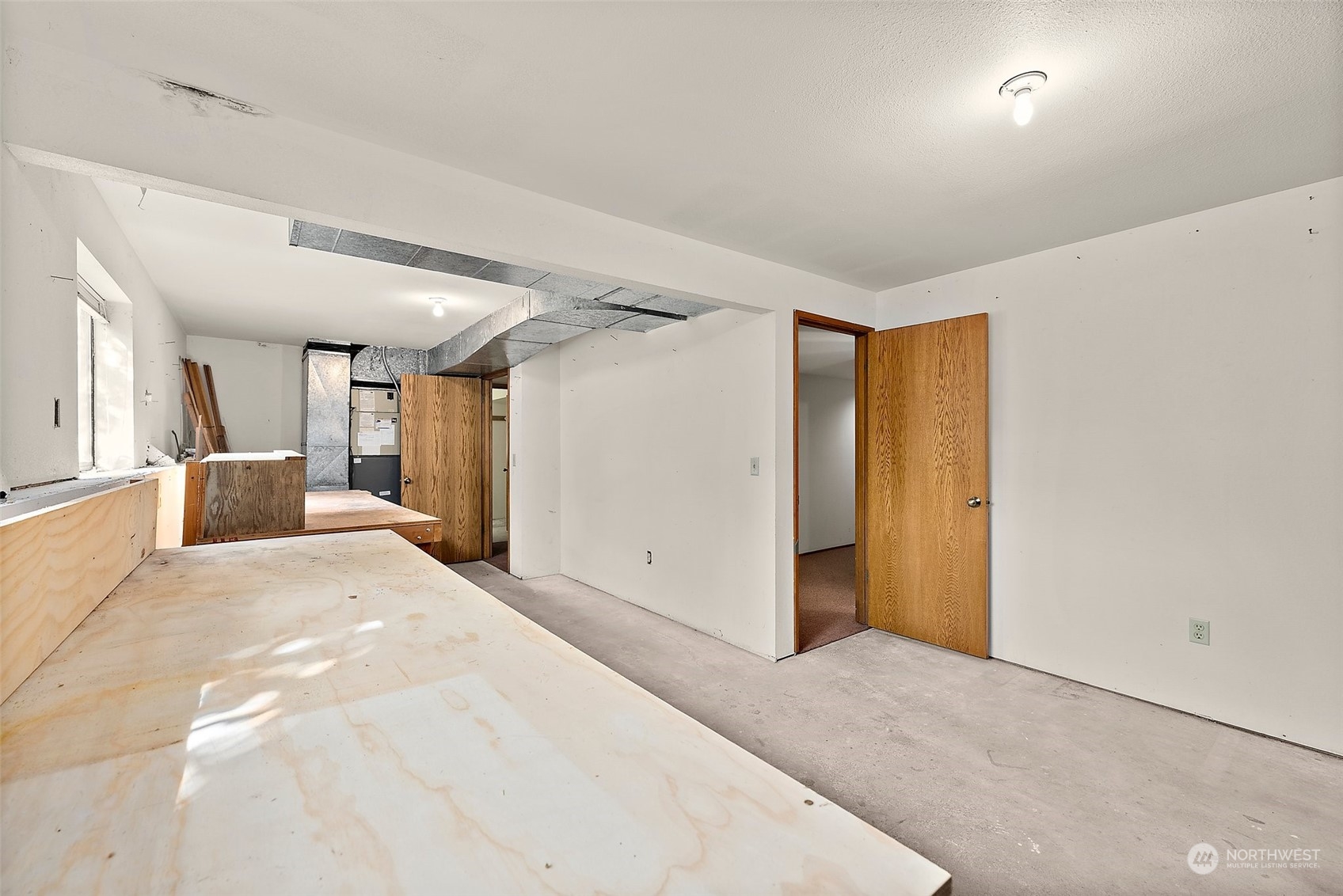 11411 Woodland Ave E Property Photo 26