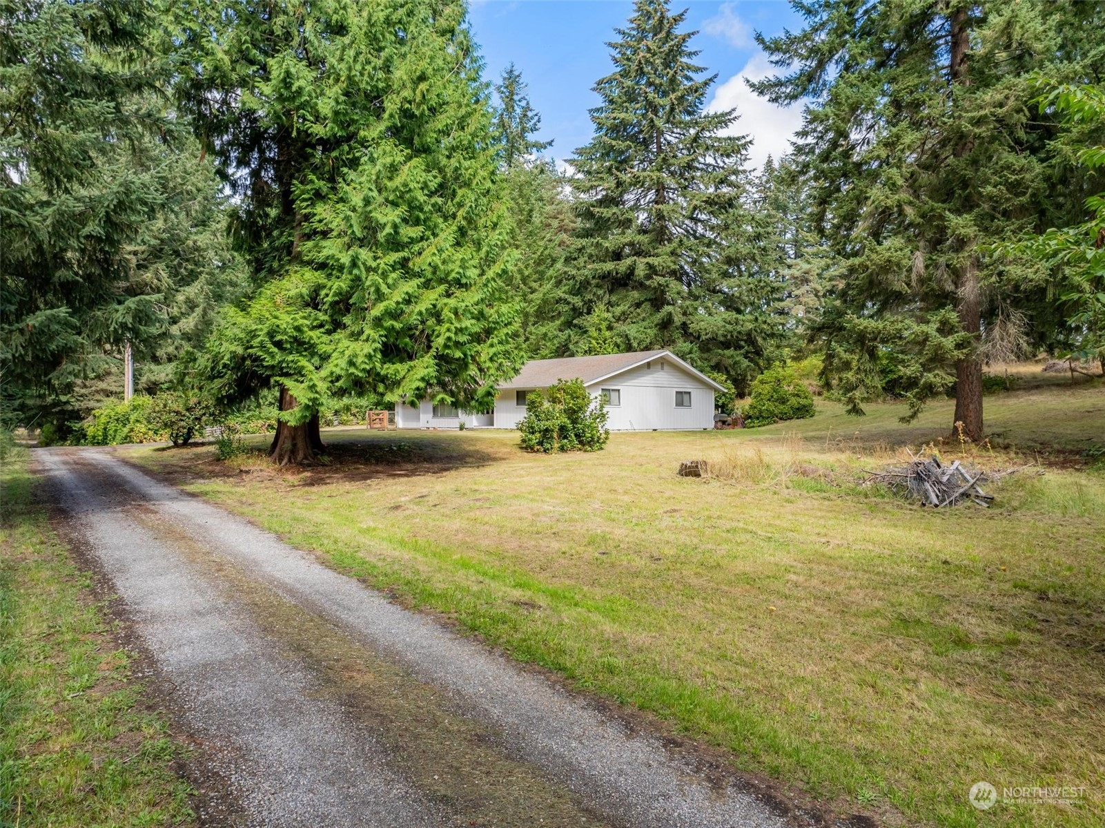 8602 Pacific Avenue Property Photo 5