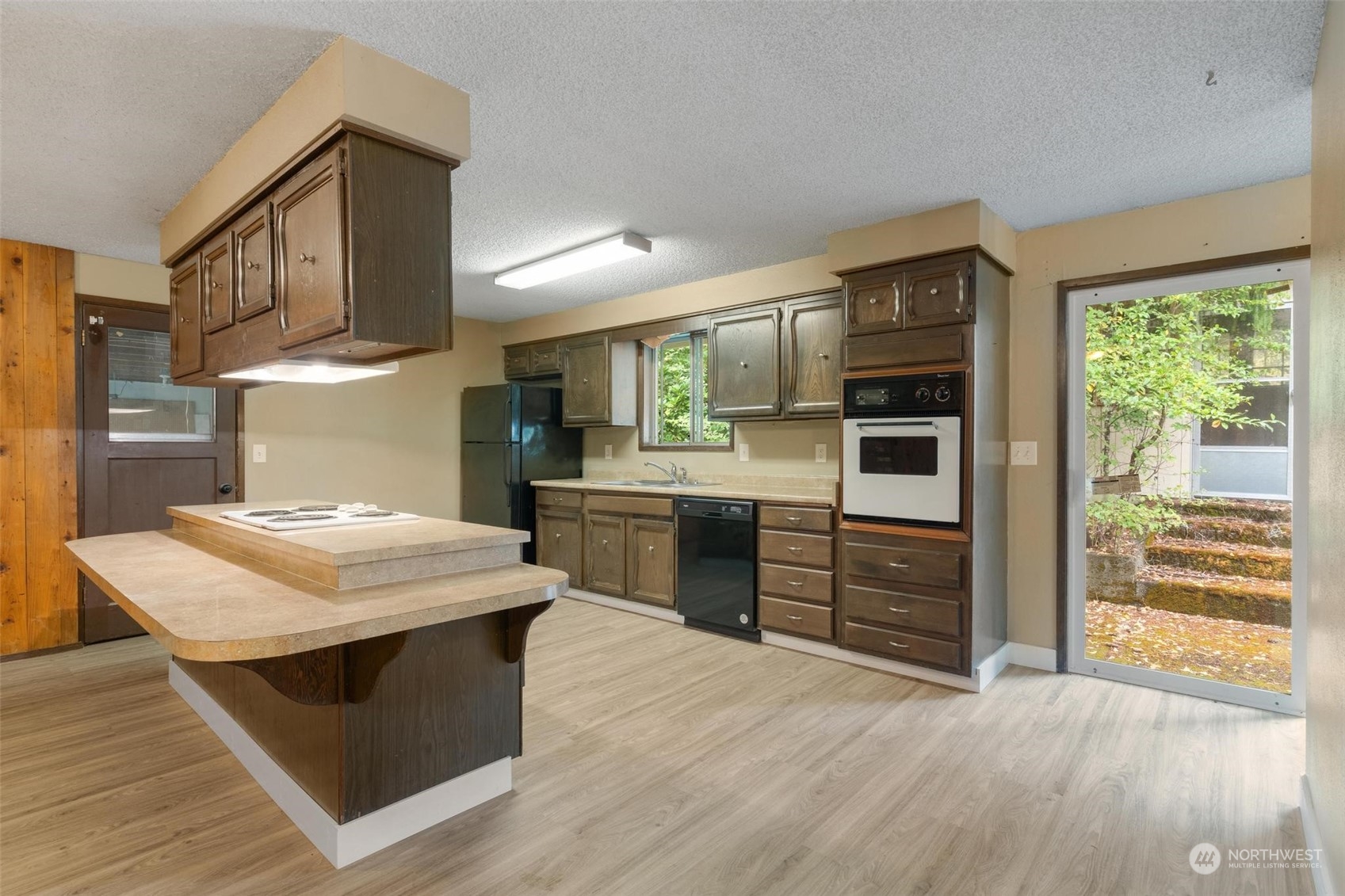8602 Pacific Avenue Property Photo 11