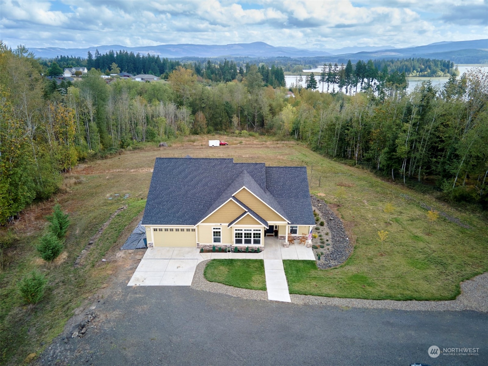 426 Silver Shores Drive Property Photo